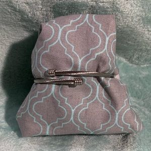 🌸 Used Stainless Steel Bangle Bracelet